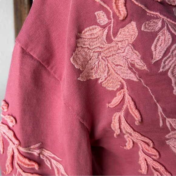 Anthropologie Fern and Floral Appliqué Embroidered Pink Crewneck Sweatshirt M - Picture 5 of 10